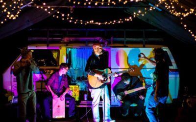 TOM DIBB BRINGS HIS ACOUSTIC VIBES TO #VANLIFE FEST